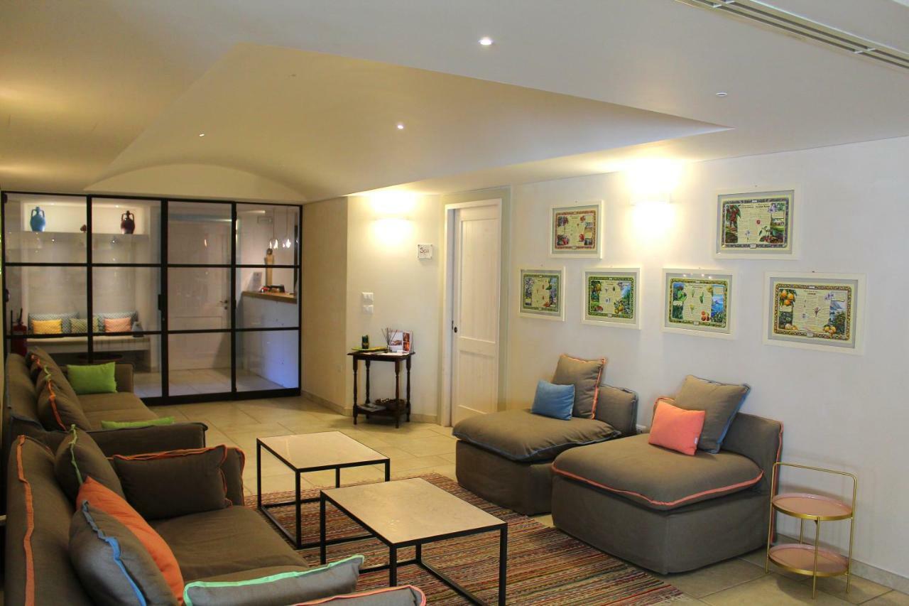 Borgo De Li Santi Aparthotel Otranto Exterior photo